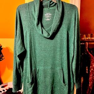 Torrid size 3 cowl neck tunic sweater